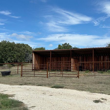 2 Sweet Cozy Cabin By Vacation Your Way Villa Hico Exterior photo